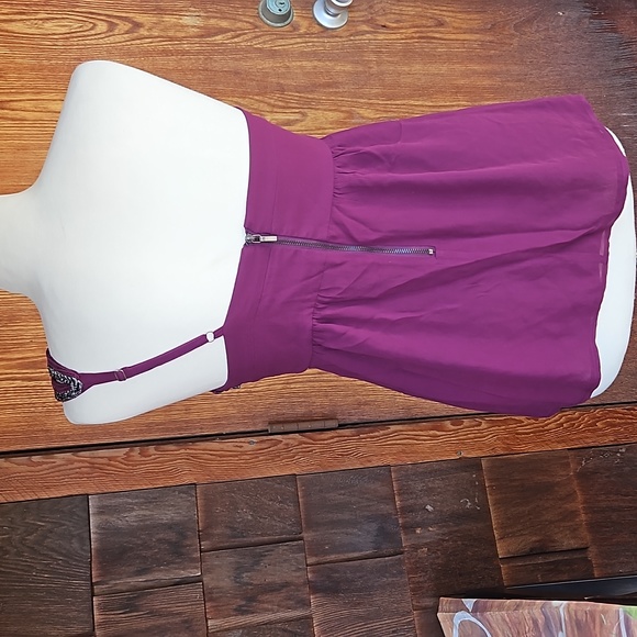 M BeBe asymmetrical top - Picture 8 of 8